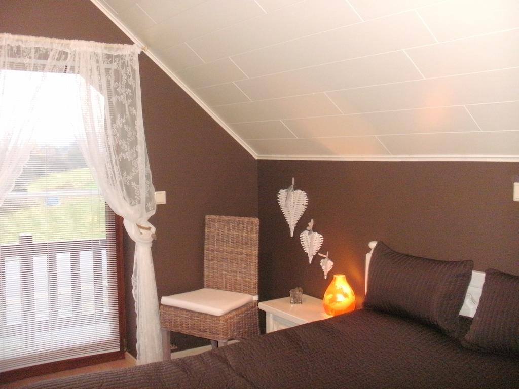 Gite Du Vieux Pommier Herbeumont Kamer foto